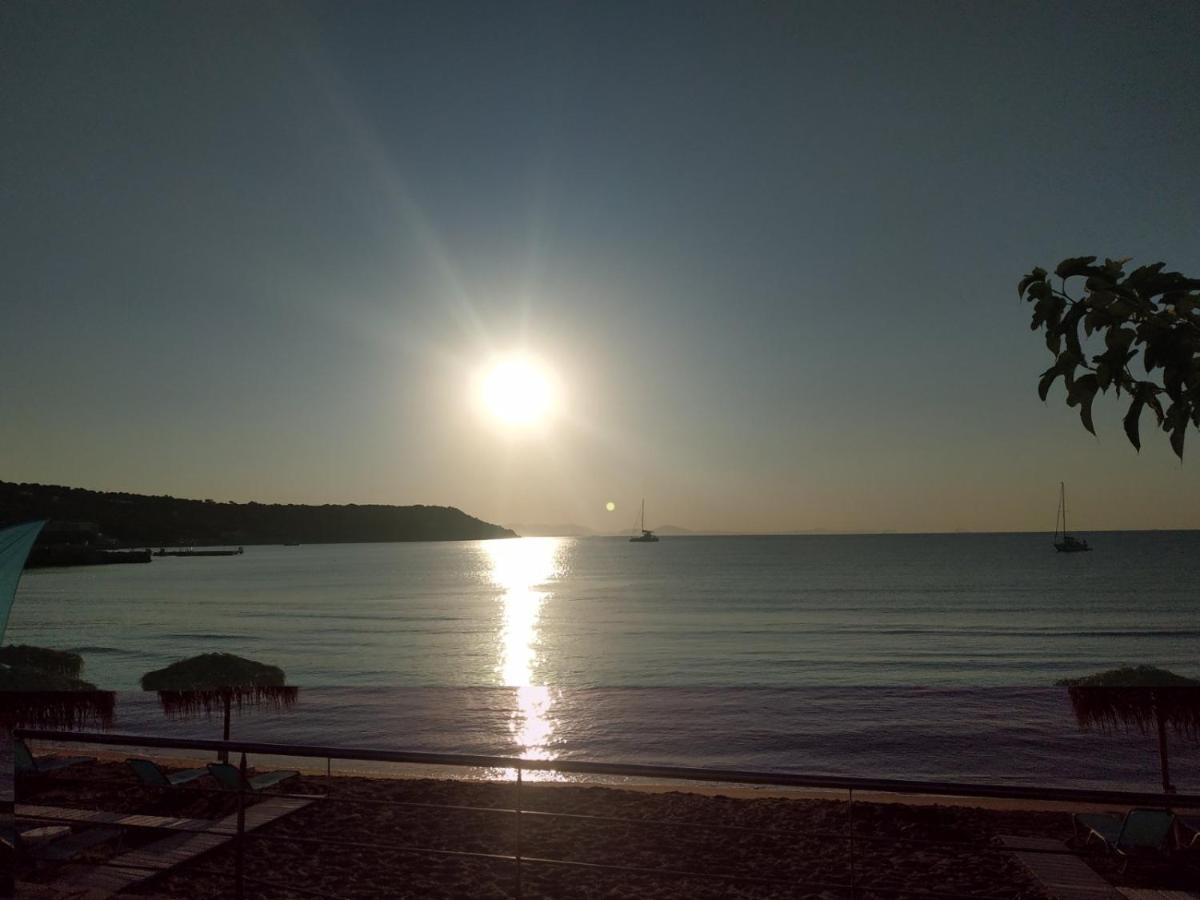 Παραθαλασσια Στουντιο Μιχαλιας Sea View Studio Michalias Agia Marina  エクステリア 写真