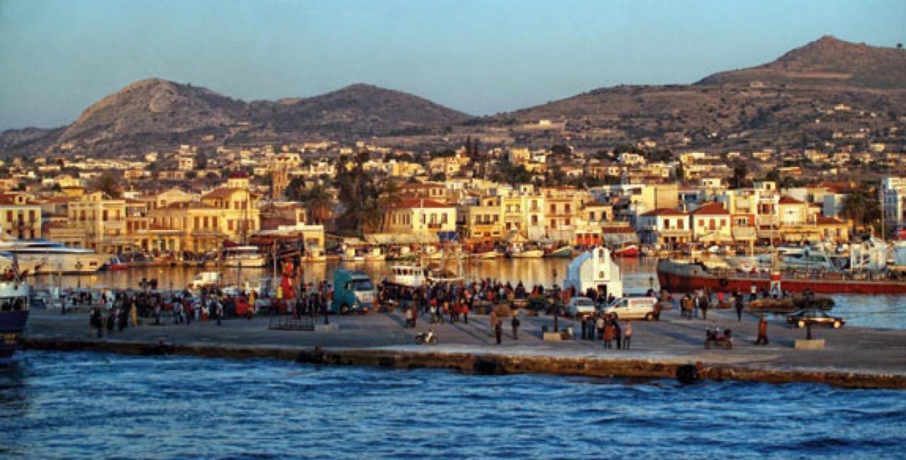 Παραθαλασσια Στουντιο Μιχαλιας Sea View Studio Michalias Agia Marina  エクステリア 写真